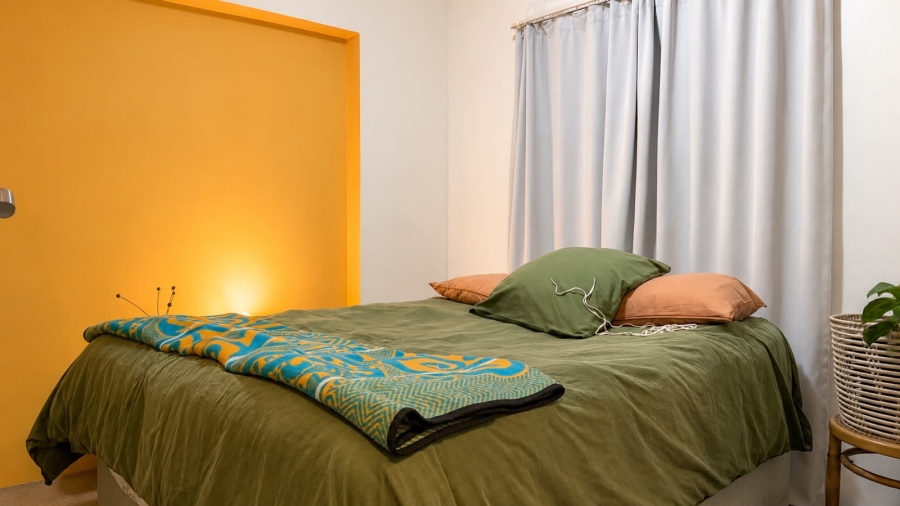 1 Bedroom Property for Sale in Zonnebloem Western Cape